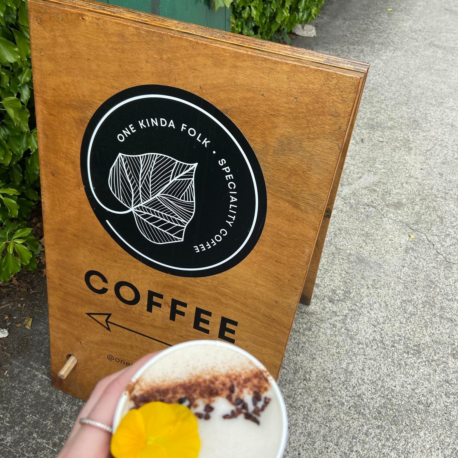 The Coffee Hotlist: 6 Fantastic Coffee Spots to try in D6