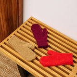 Rouge Mittens