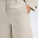 Venja Shorts